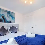 Cherry Banks 5 Bedroom And 3 Bathroom House Σπίτι διακοπών *