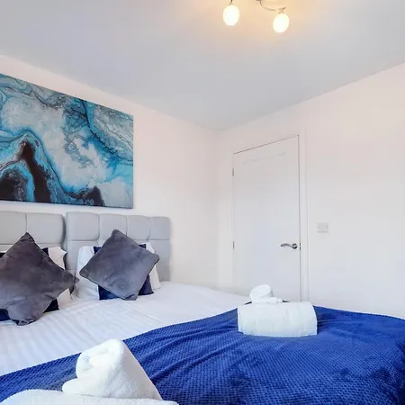 Prázdninový dům Cherry Banks 5 Bedroom And 3 Bathroom House Bristol