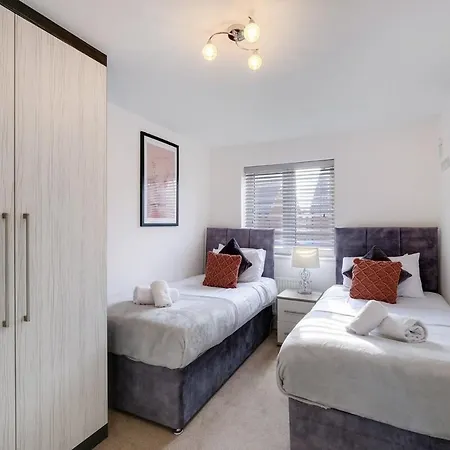 Feriehus Cherry Banks 5 Bedroom And 3 Bathroom House *