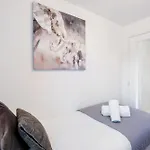 Cherry Banks 5 Bedroom And 3 Bathroom House Дом отдыха Бристоль