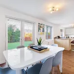 Cherry Banks 5 Bedroom And 3 Bathroom House Дом отдыха
