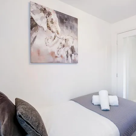 Cherry Banks 5 Bedroom And 3 Bathroom House Сasa de vacaciones Bristol